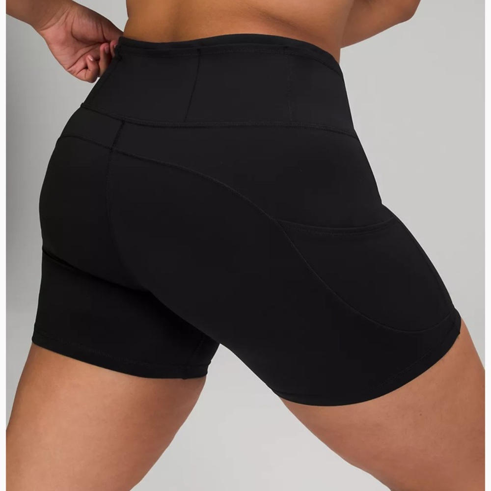 Lululemon Fast and Free 6” shorts